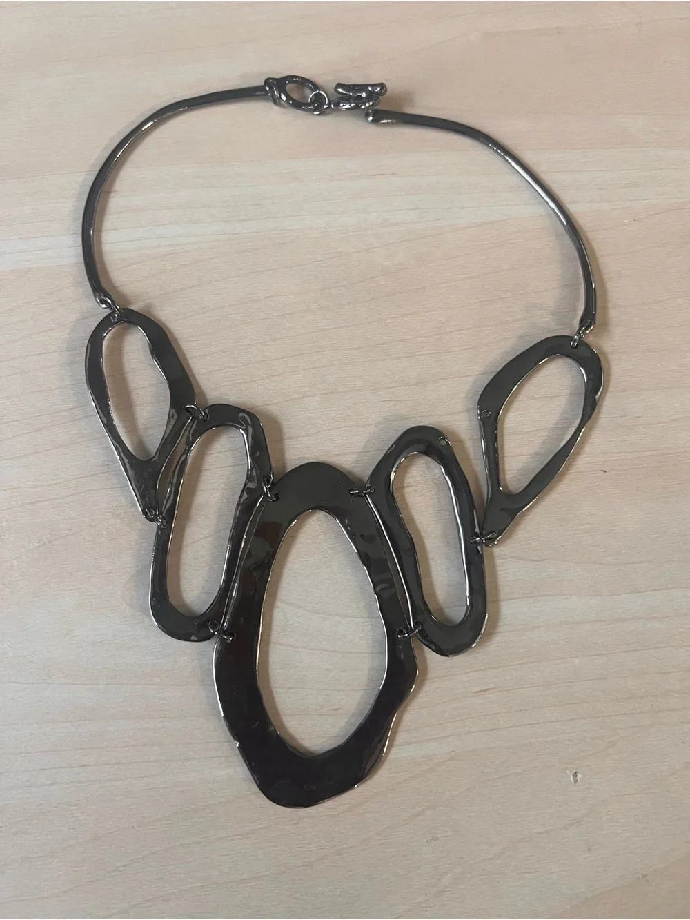 Bold Gunmetal Open-Link Statement Necklace